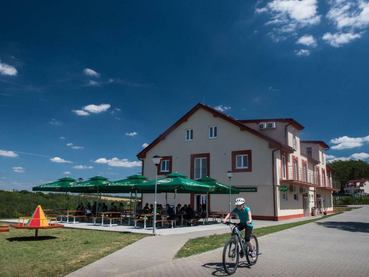 Mobilheim Chalet - Vyrovicka Prehrada Hotel Vyrovice ภายนอก รูปภาพ